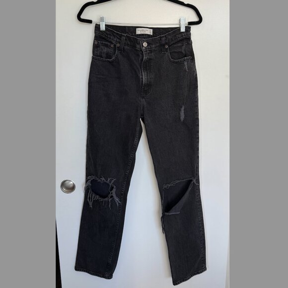 A&F Ultra High Rise '90s Straight Jean (sz 27/4R) - Picture 1 of 3